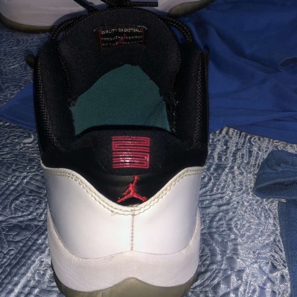 Jordan 11 tuxedo - Picture 6 of 8